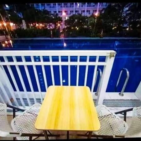 Yhanz Z Sea Residences Pasay Buitenkant foto