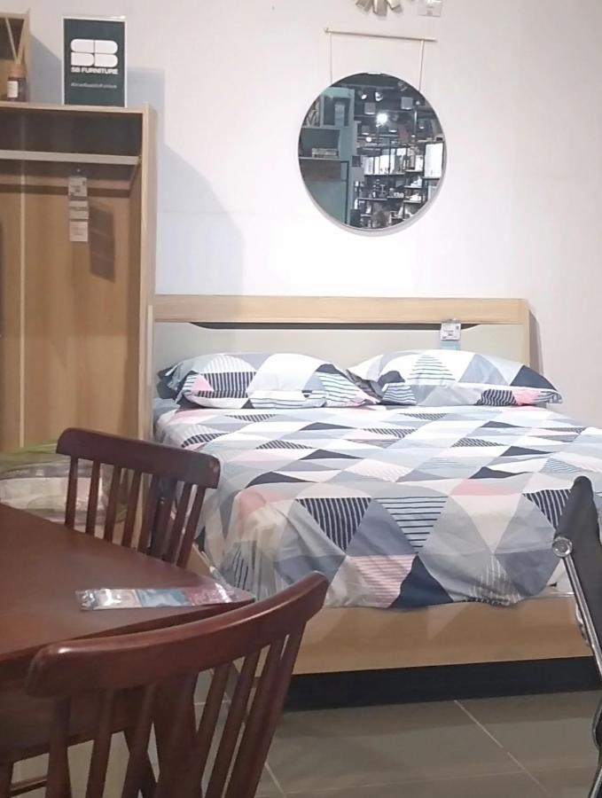 Yhanz Z Sea Residences Pasay Buitenkant foto